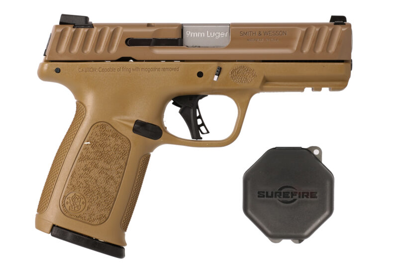 SMITH AND WESSON SD9 2.0 9MM 16+1 4' FDE BUNDLE